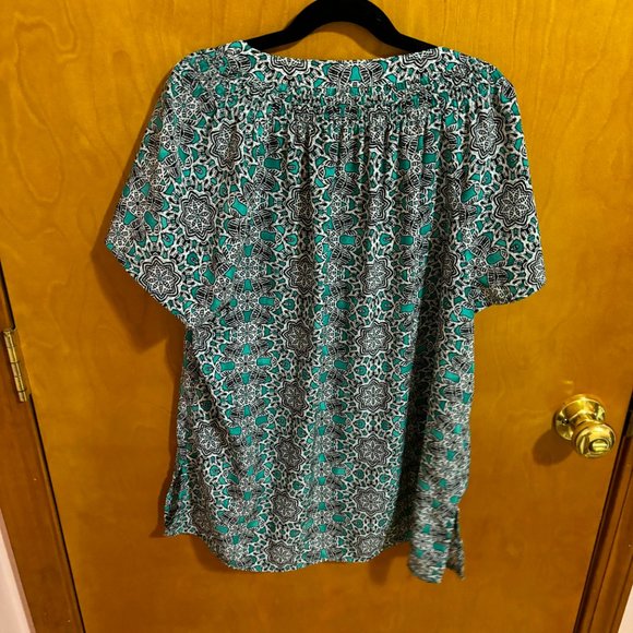 DANA Buchman Black and Green V-Neck Blouse sz M - Picture 9 of 13